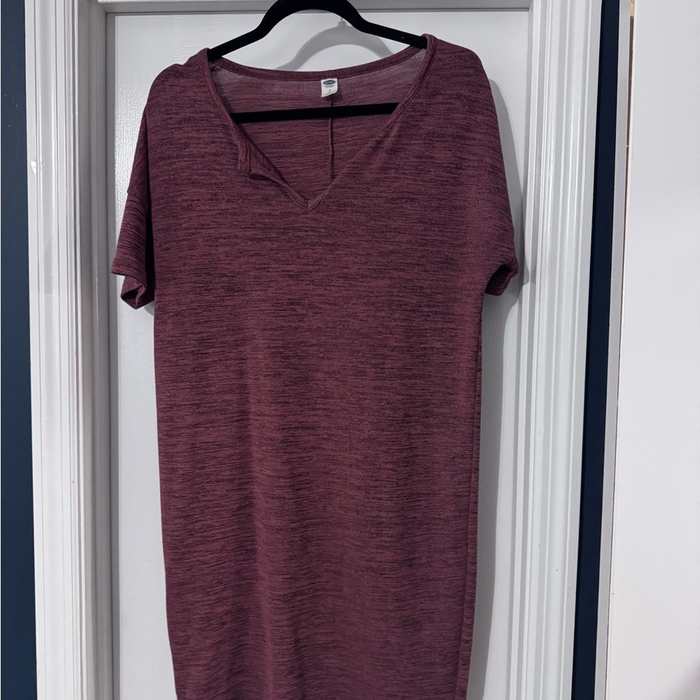 Old Navy Women's Short Sleeve V-Neck Tee - Burgundy